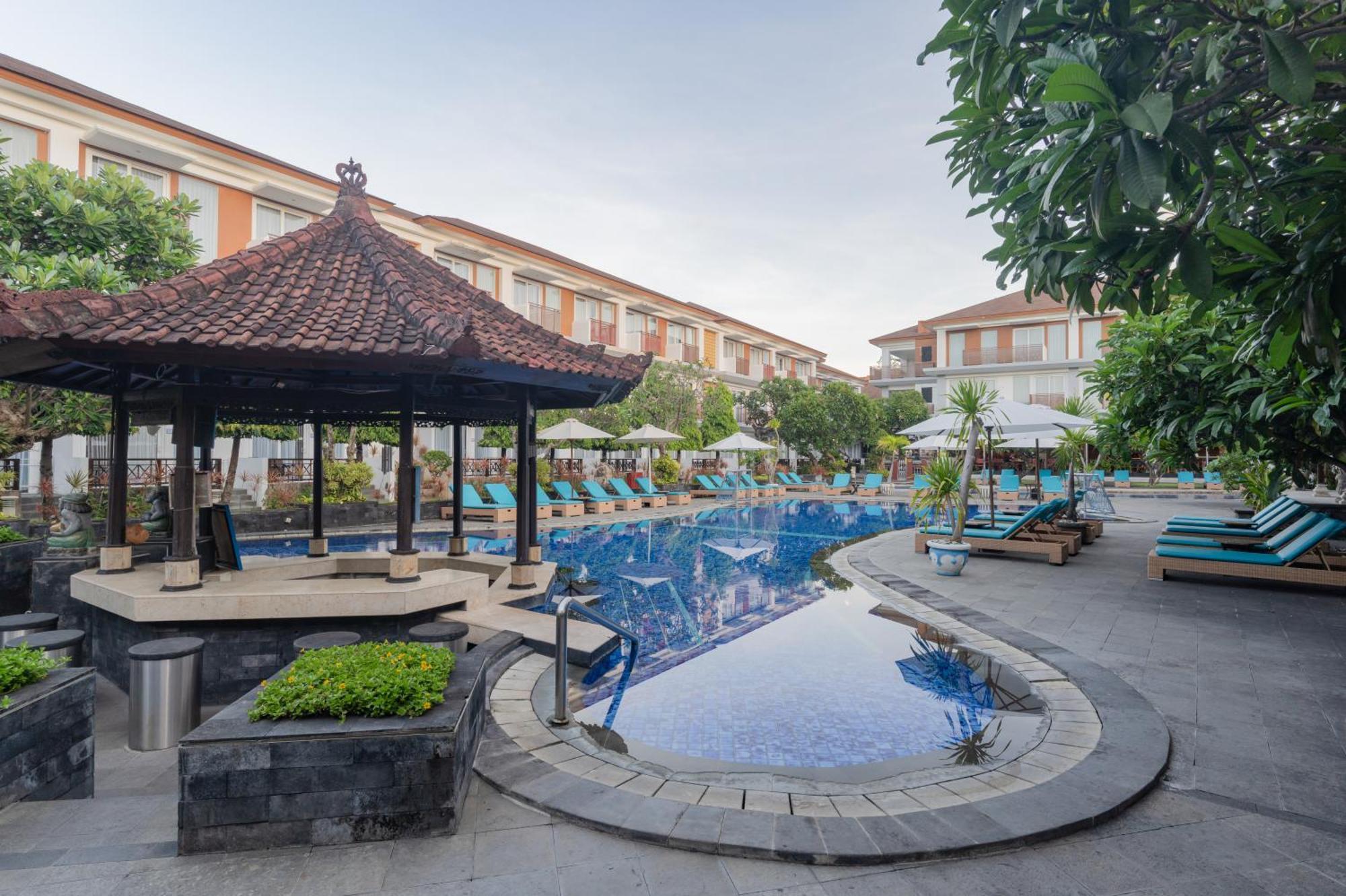 Kuta Club Hotel 4*